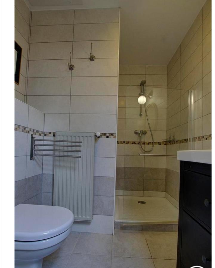 Chambres D'Hotes Les Vignes Montcet Luaran gambar